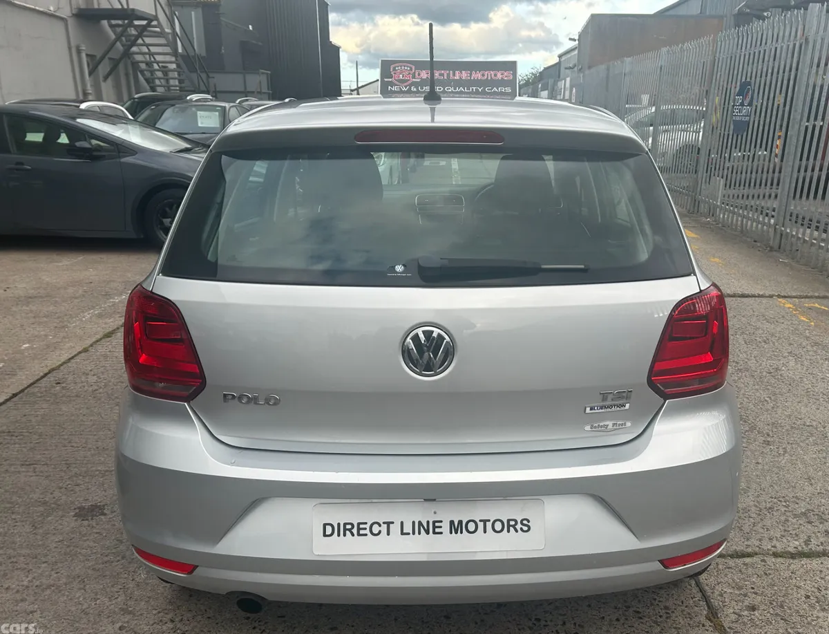 Volkswagen Polo Hatchback, Petrol, 2017, Silver