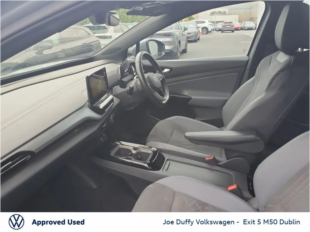 Volkswagen ID.4 Estate, Electric, 2023, Grey