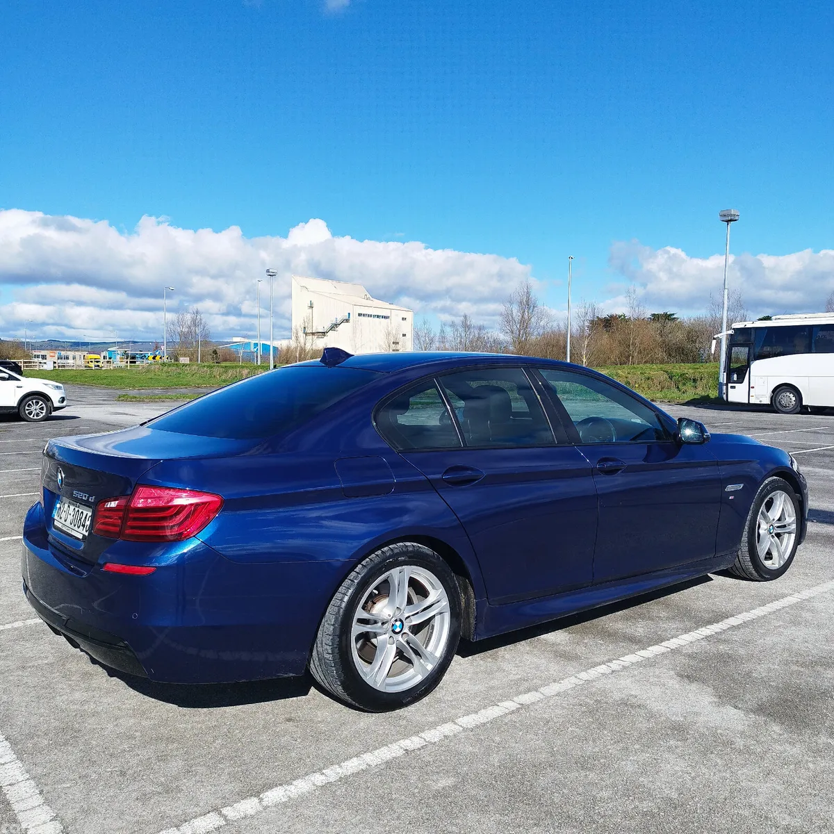 BMW 5-Series Saloon, Diesel, 2016, Blue