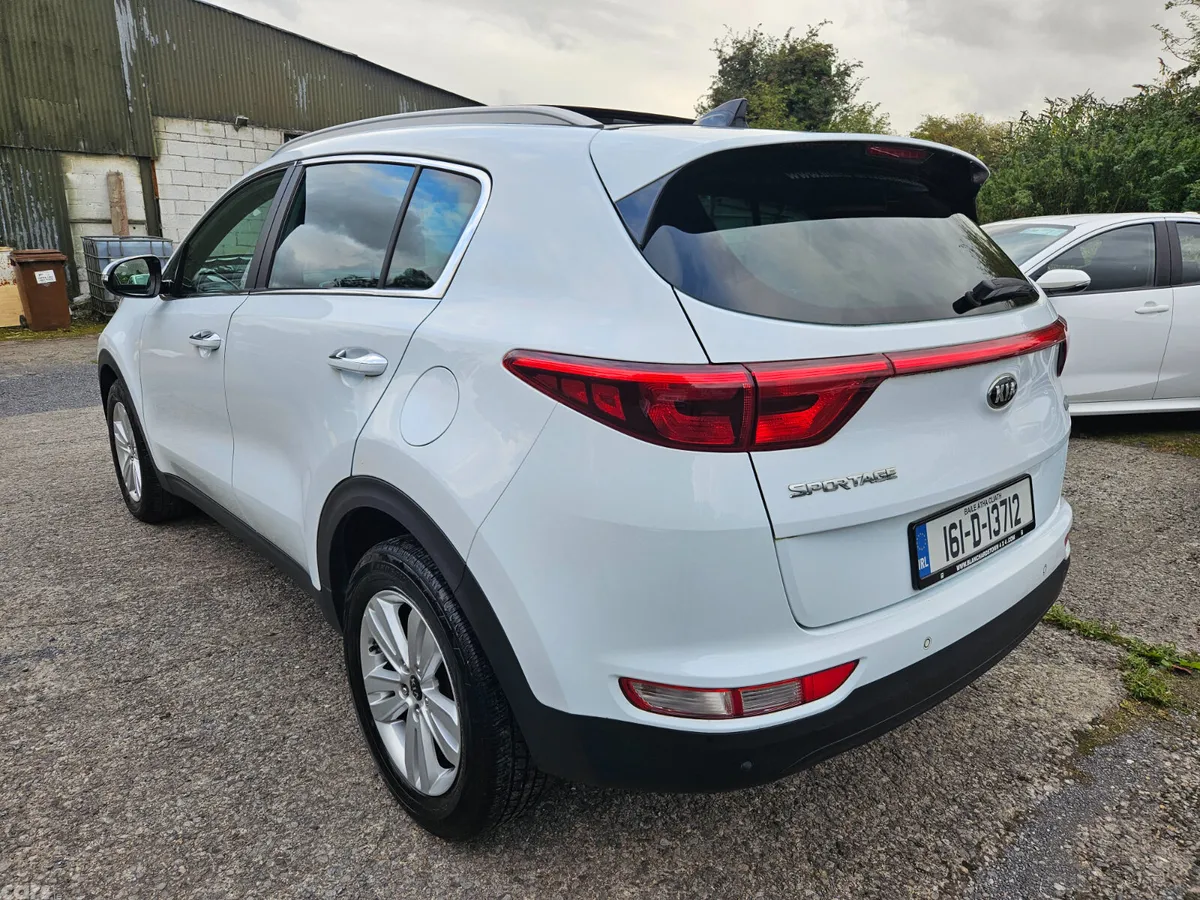 Kia Sportage SUV, Diesel, 2016, White