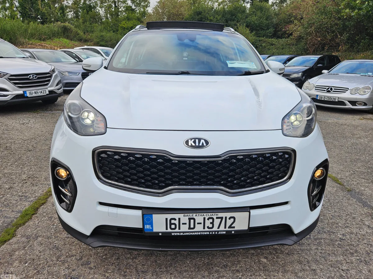 Kia Sportage SUV, Diesel, 2016, White