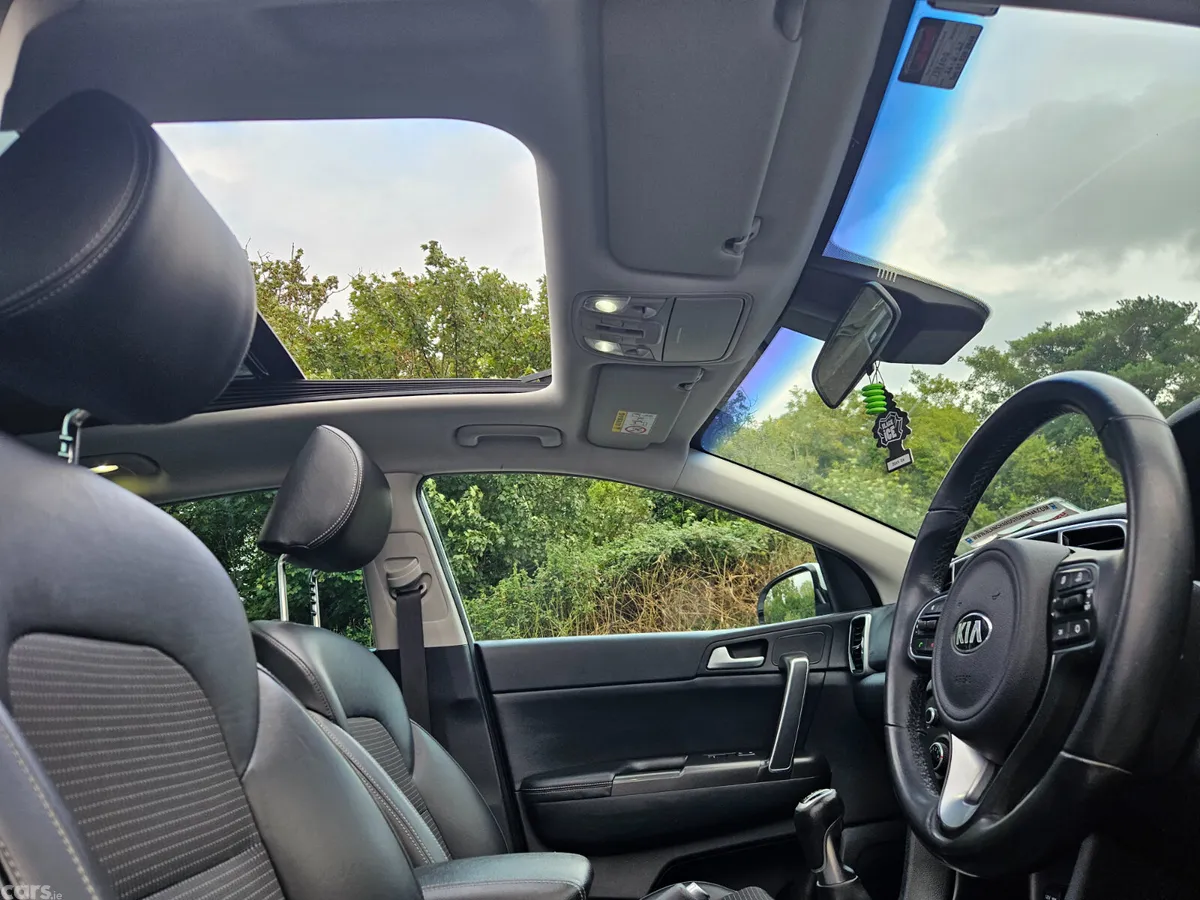 Kia Sportage SUV, Diesel, 2016, White
