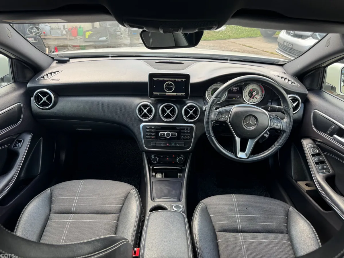Mercedes-Benz A-Class Hatchback, Petrol, 2013, White