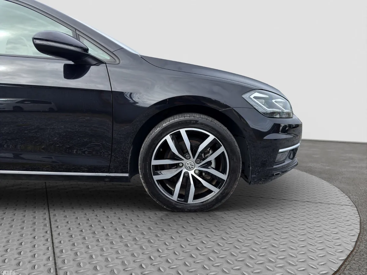 Volkswagen Golf Hatchback, Petrol, 2019, Black
