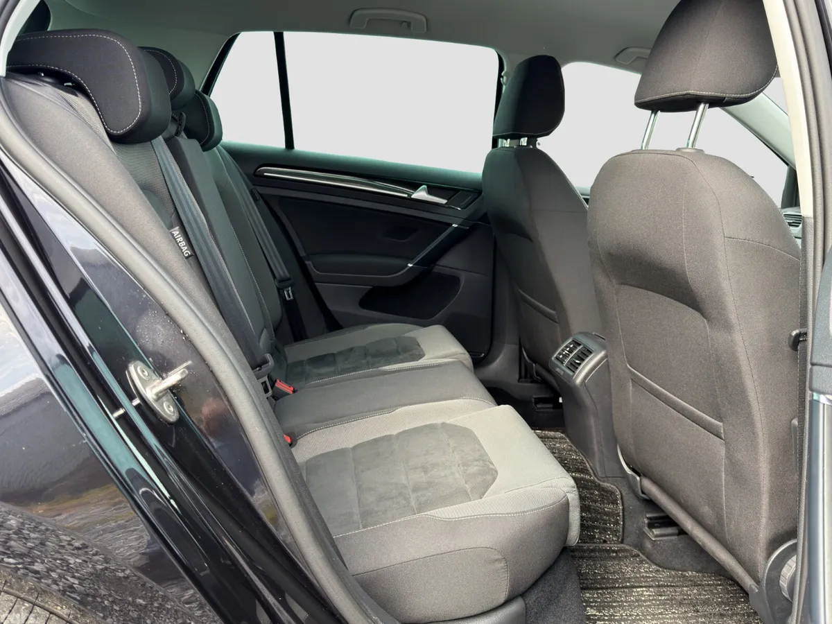 Volkswagen Golf Hatchback, Petrol, 2019, Black