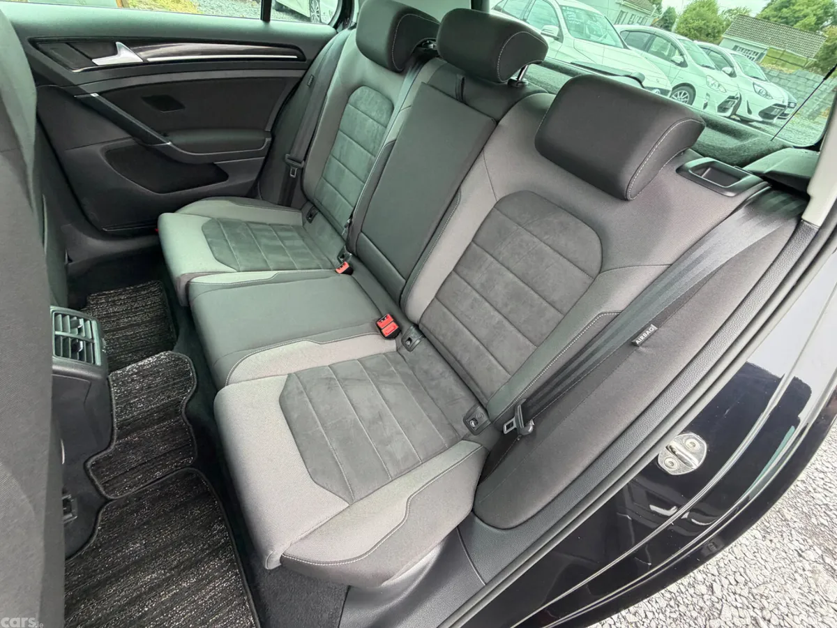 Volkswagen Golf Hatchback, Petrol, 2019, Black