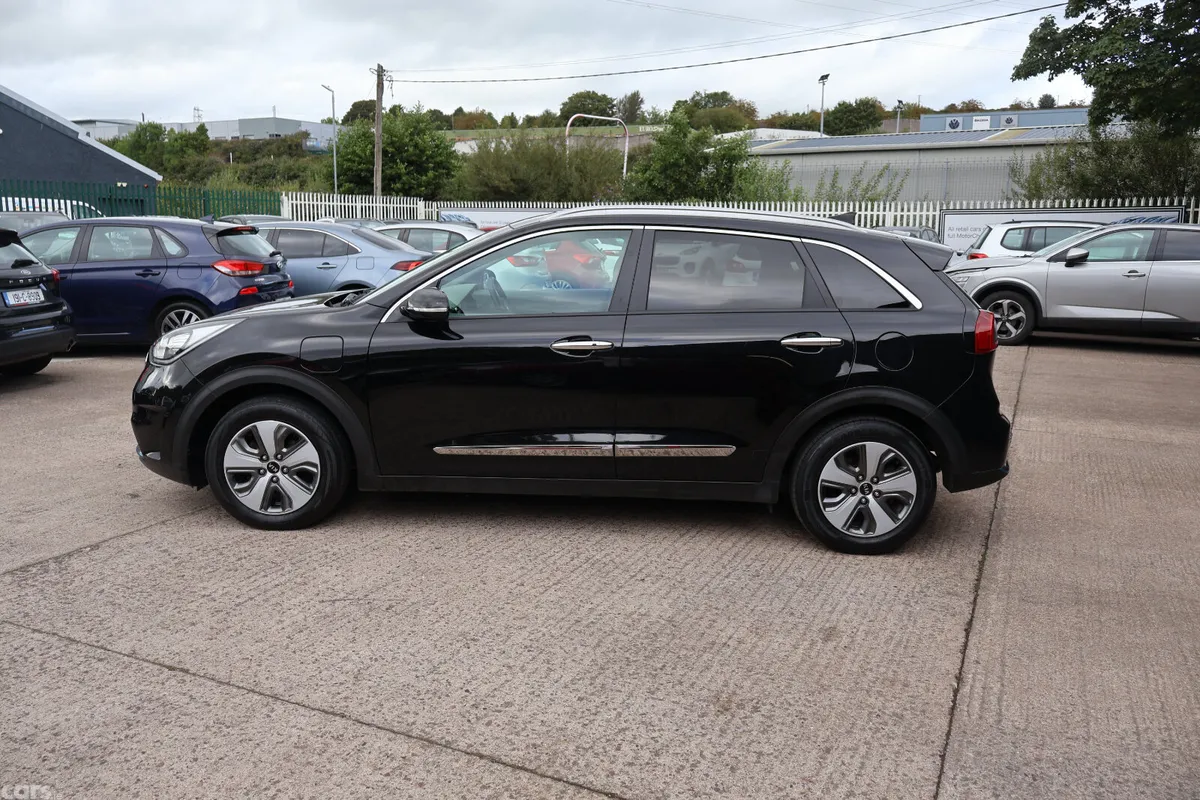 Kia Niro SUV, Petrol Plug-in Hybrid, 2019, Black