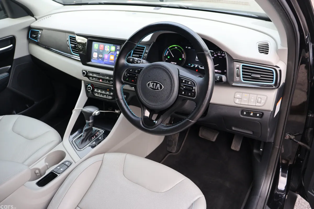 Kia Niro SUV, Petrol Plug-in Hybrid, 2019, Black