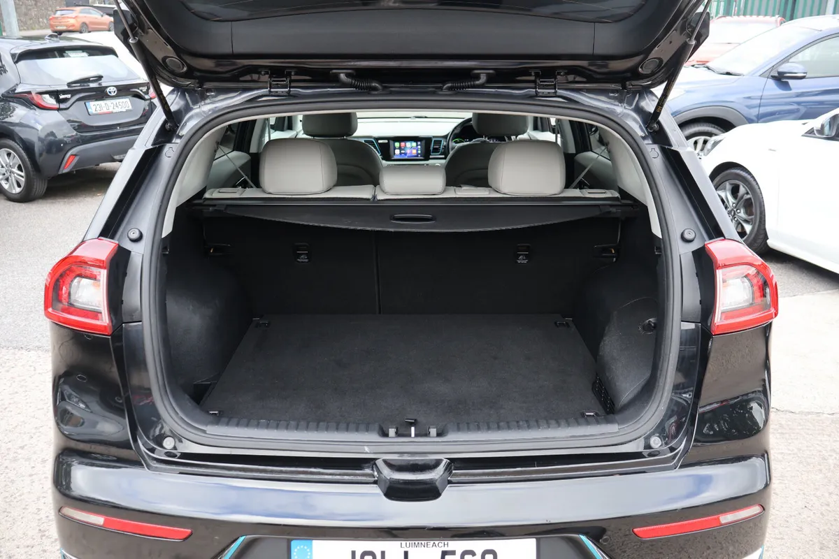 Kia Niro SUV, Petrol Plug-in Hybrid, 2019, Black