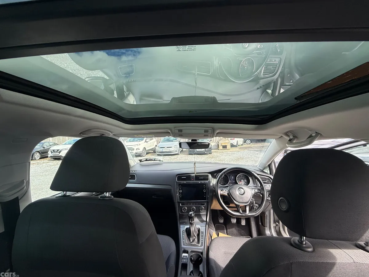 Volkswagen Golf Estate, Diesel, 2019, Silver