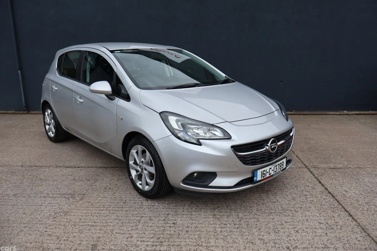 Opel Corsa Hatchback, Petrol, 2016, Silver