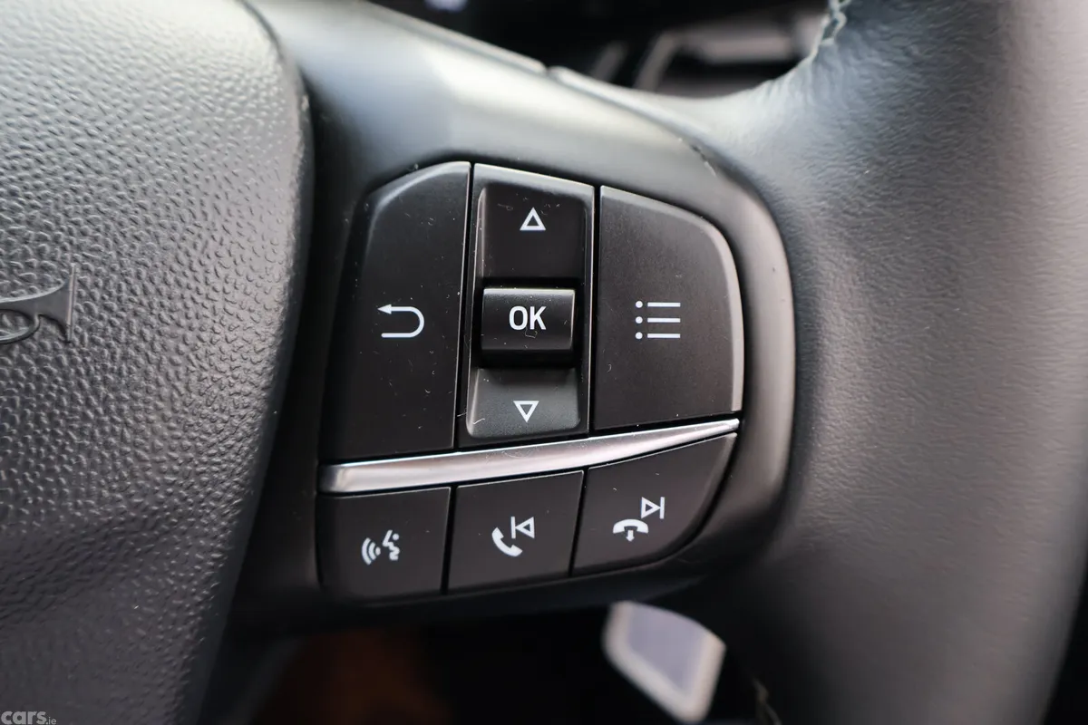Ford Fiesta Hatchback, Petrol, 2018, White