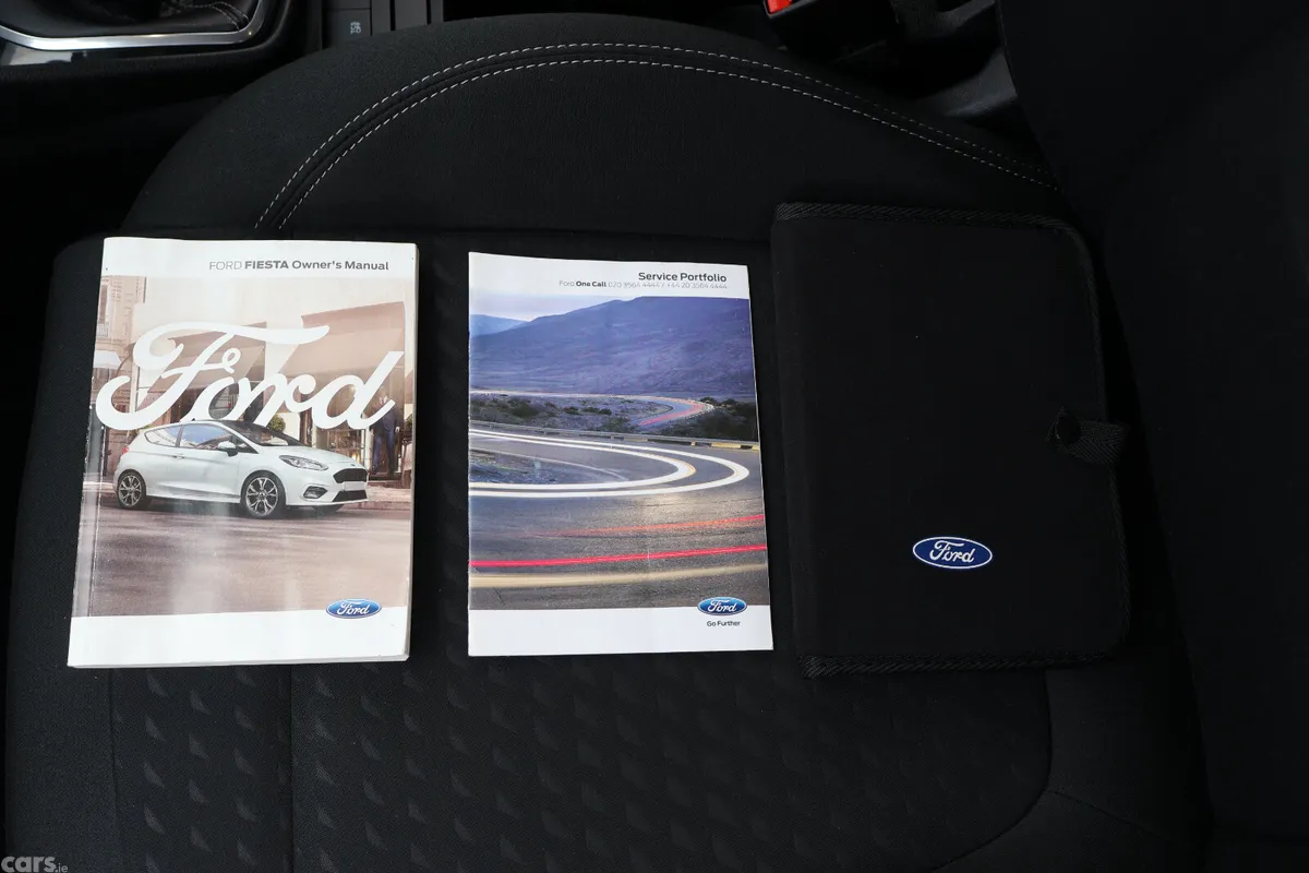 Ford Fiesta Hatchback, Petrol, 2018, White