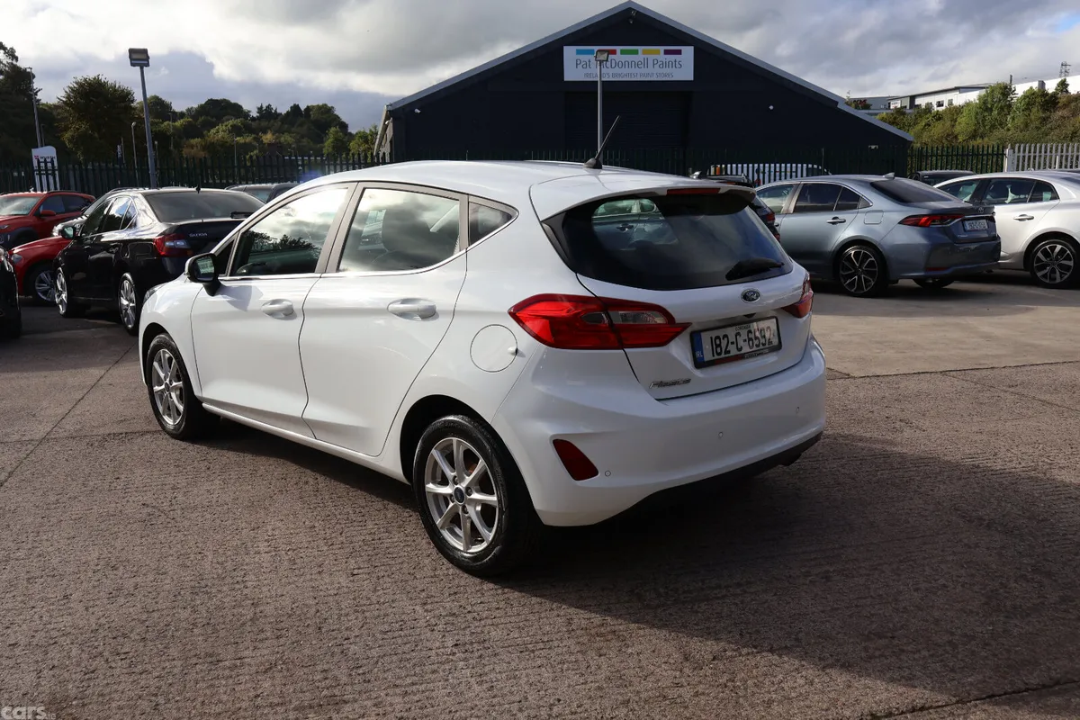 Ford Fiesta Hatchback, Petrol, 2018, White