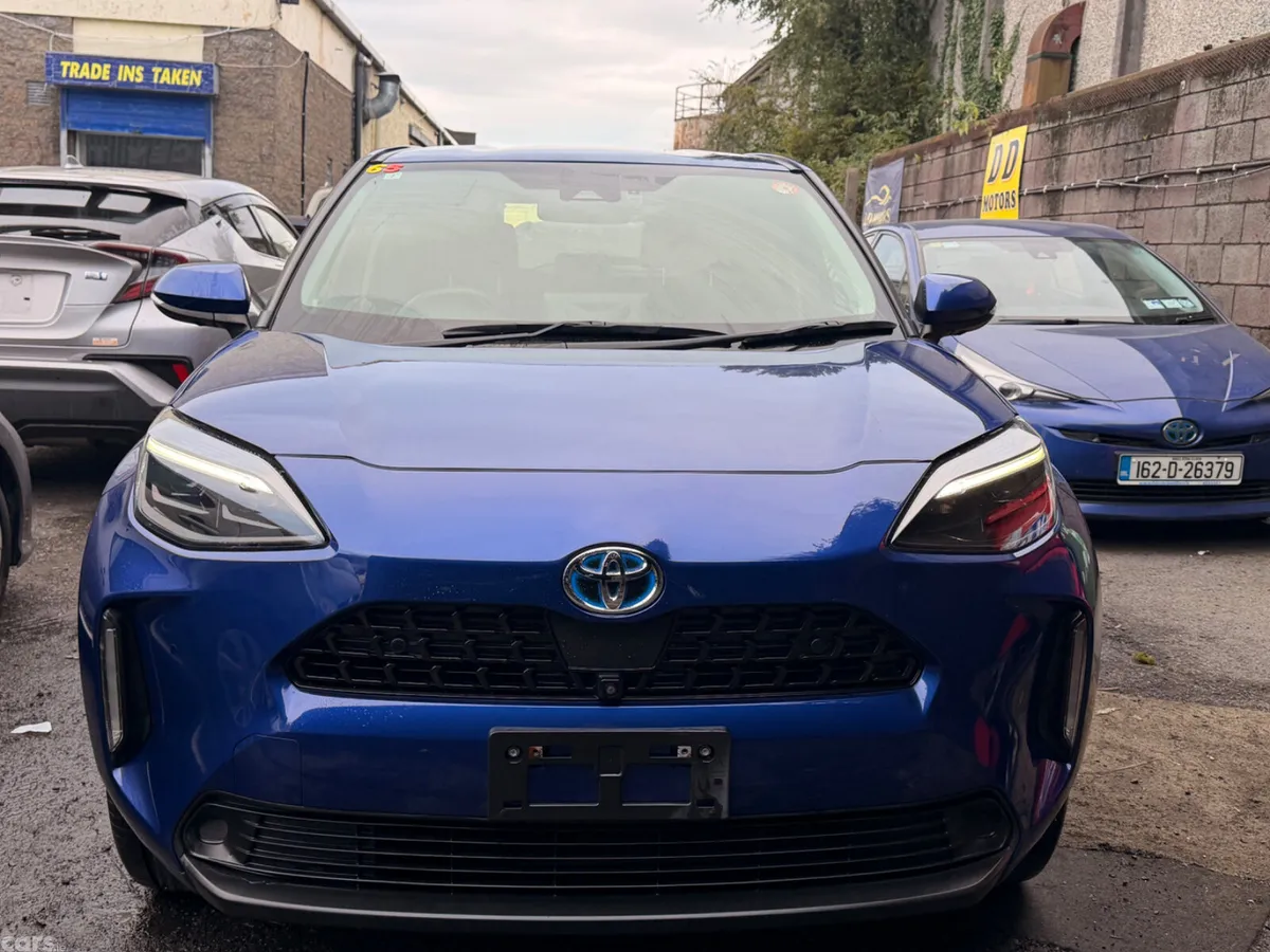Toyota Yaris Cross MPV, Petrol Hybrid, 2021, Blue