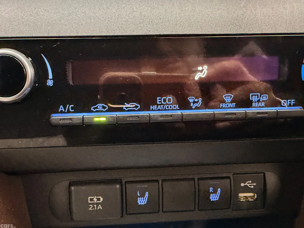 Toyota Yaris Cross MPV, Petrol Hybrid, 2021, Blue