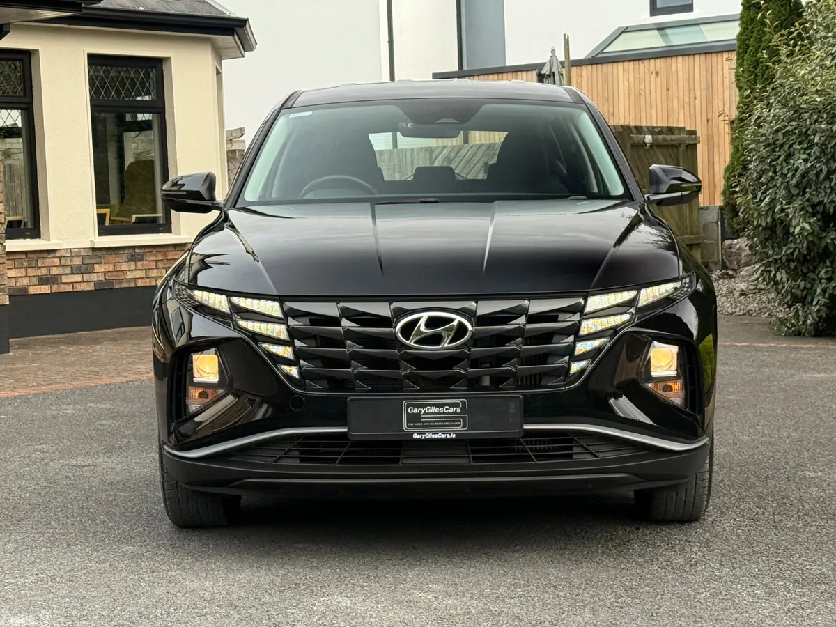 Hyundai Tucson SUV, Diesel, 2024, Black