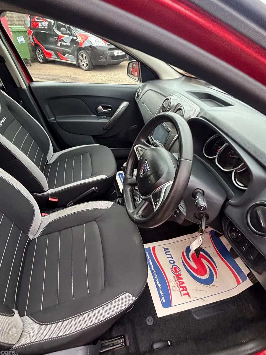 Dacia Sandero Stepway Hatchback, Diesel, 2017, Red