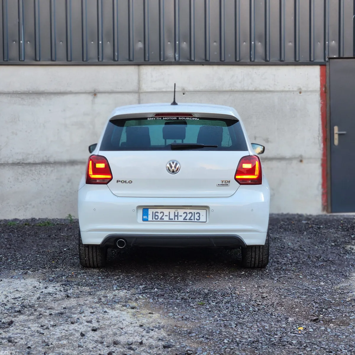 Volkswagen Polo Hatchback, Diesel, 2016, White