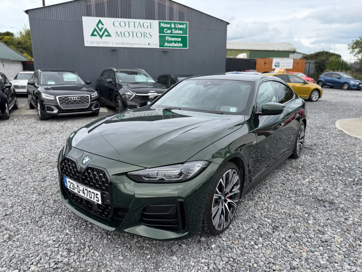 BMW 4-Series Coupe, Petrol, 2023, Green