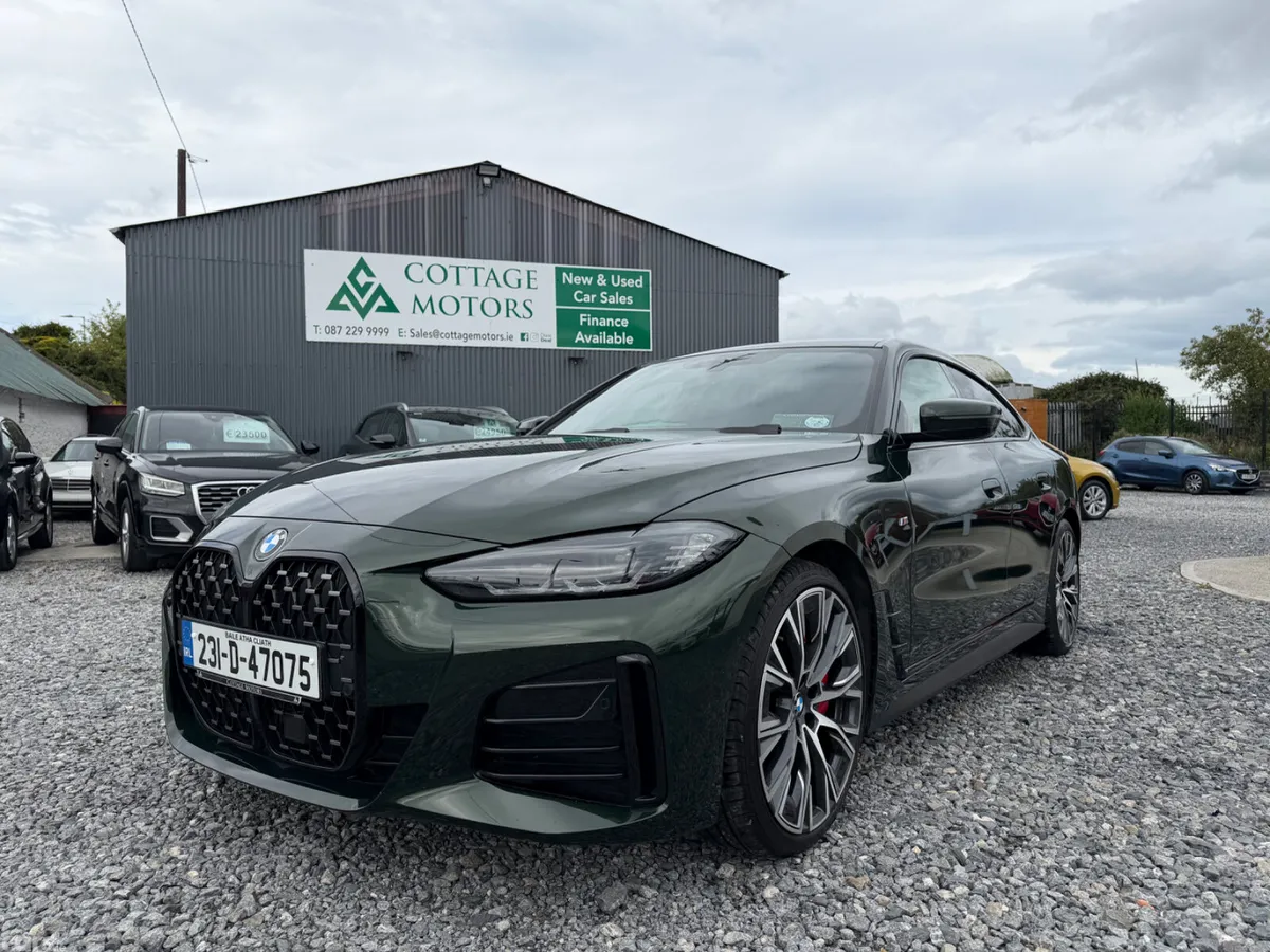BMW 4-Series Coupe, Petrol, 2023, Green