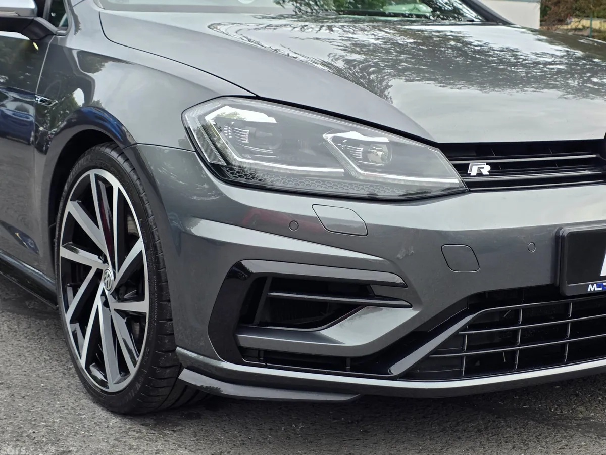 Volkswagen Golf Hatchback, Petrol, 2019, Grey