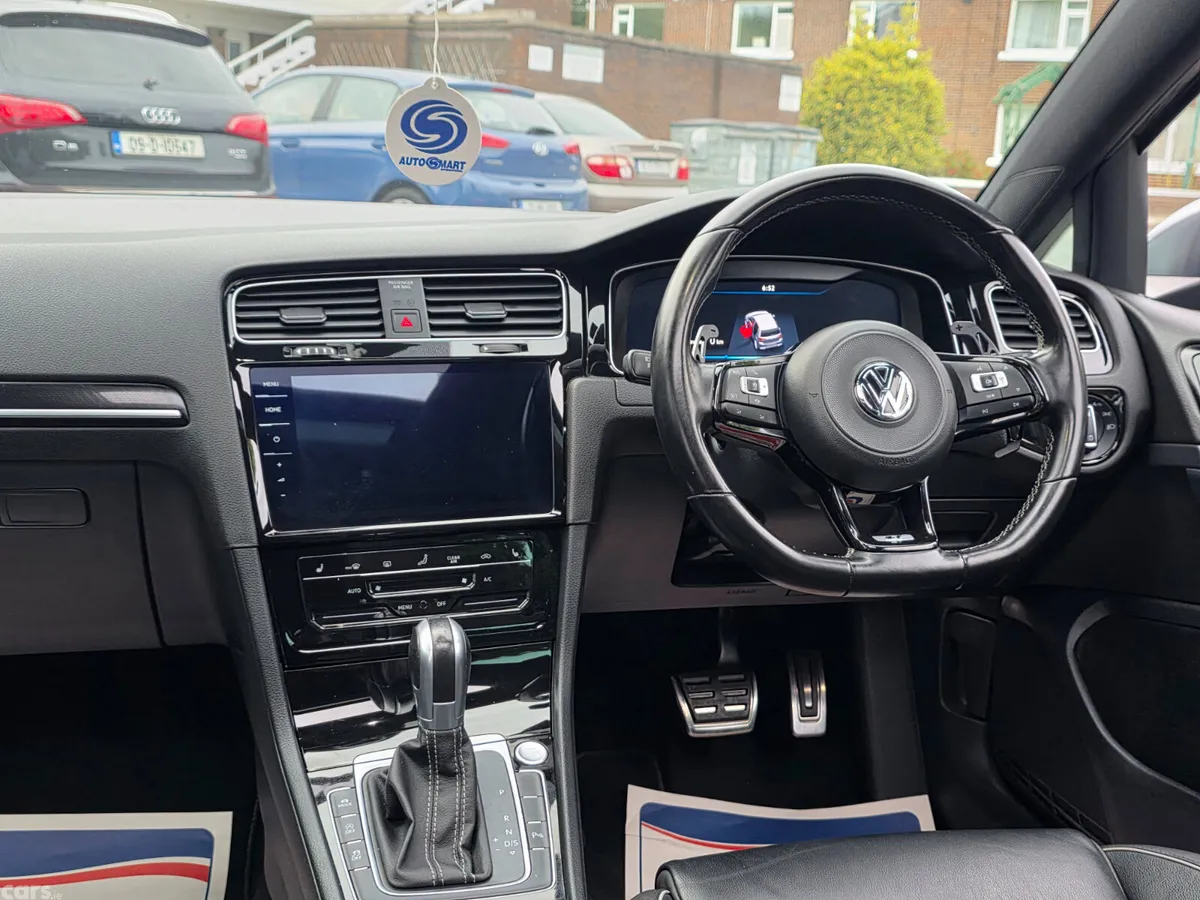 Volkswagen Golf Hatchback, Petrol, 2019, Grey