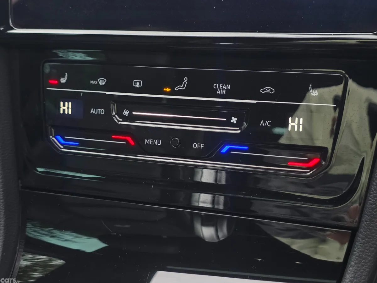 Volkswagen Golf Hatchback, Petrol, 2019, Grey