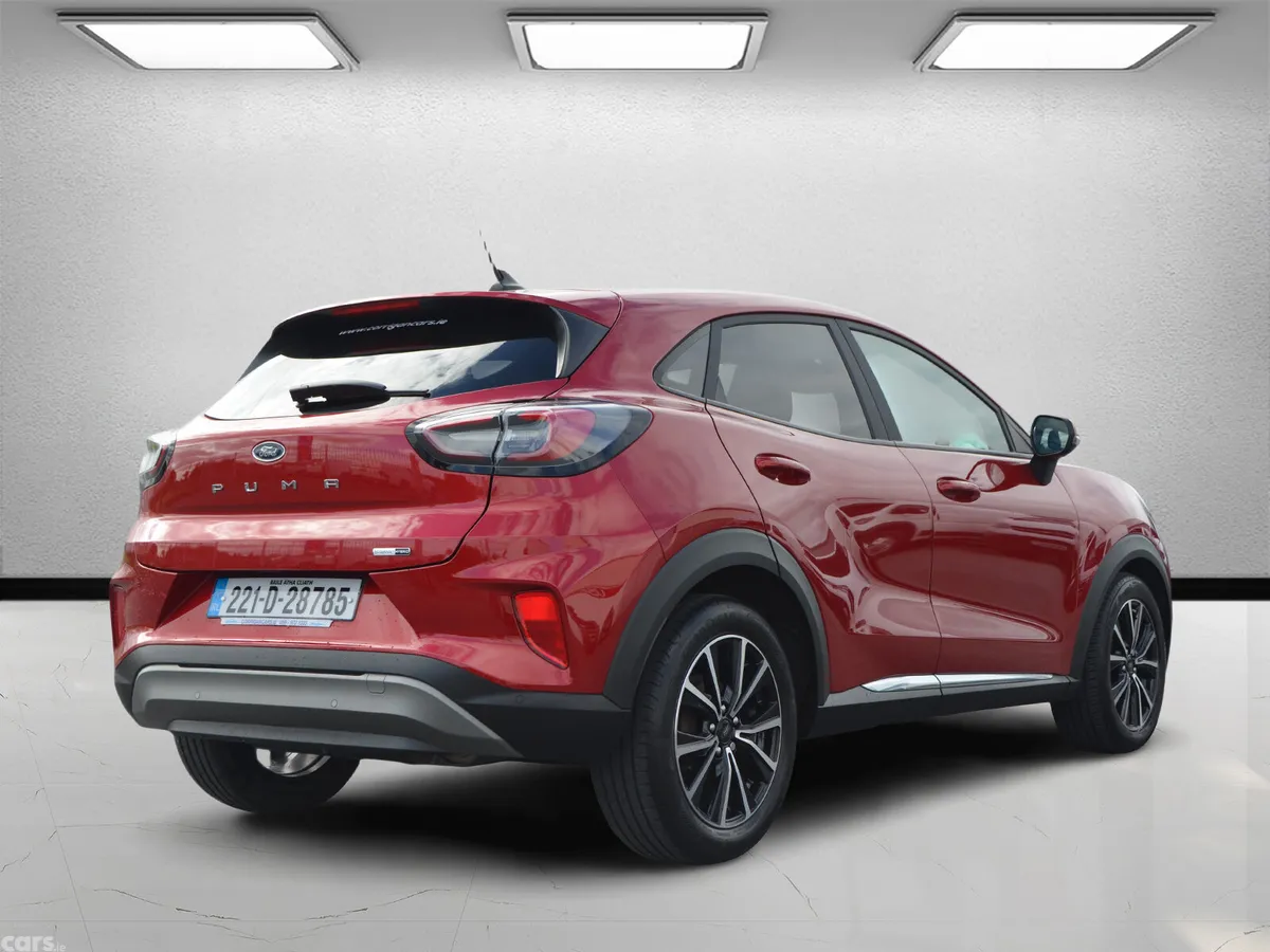 Ford Puma MPV, Petrol Hybrid, 2022, Red