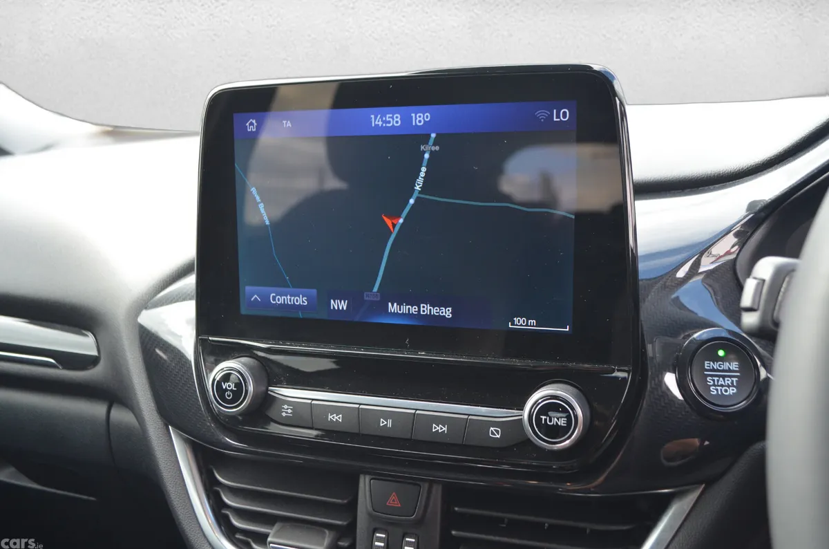 Ford Puma MPV, Petrol Hybrid, 2022, Red