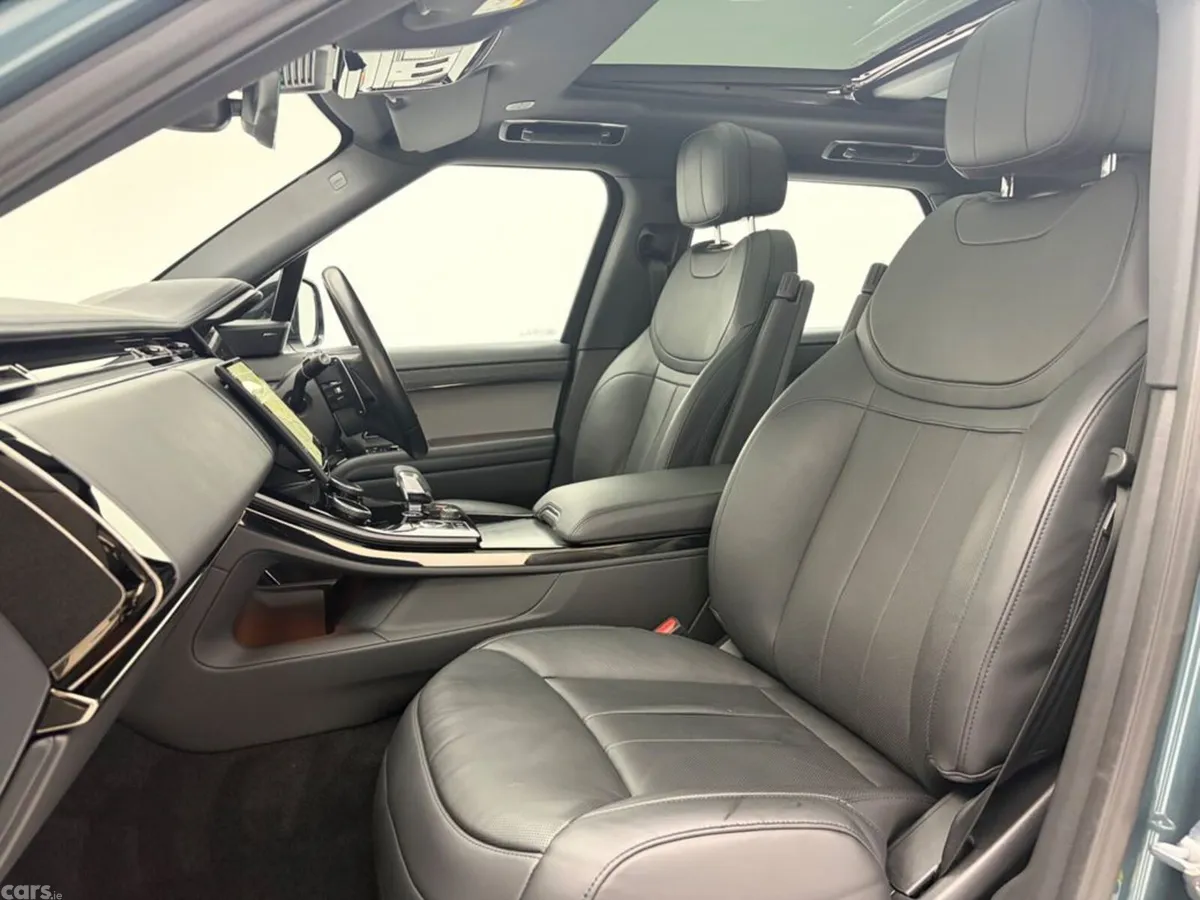 Land Rover Range Rover Sport Estate, Petrol Plug-in Hybrid, 2023, Green