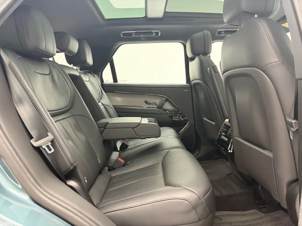Land Rover Range Rover Sport Estate, Petrol Plug-in Hybrid, 2023, Green