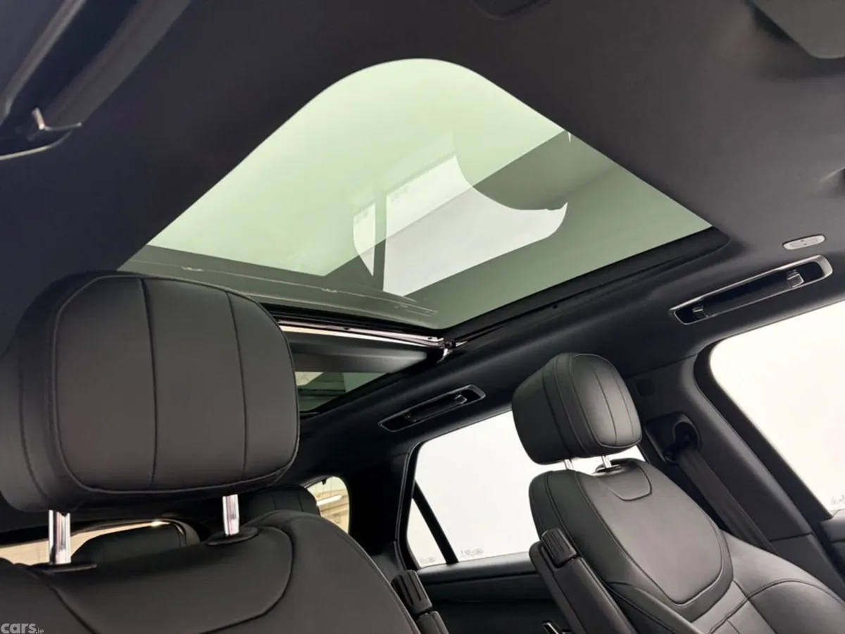Land Rover Range Rover Sport Estate, Petrol Plug-in Hybrid, 2023, Green