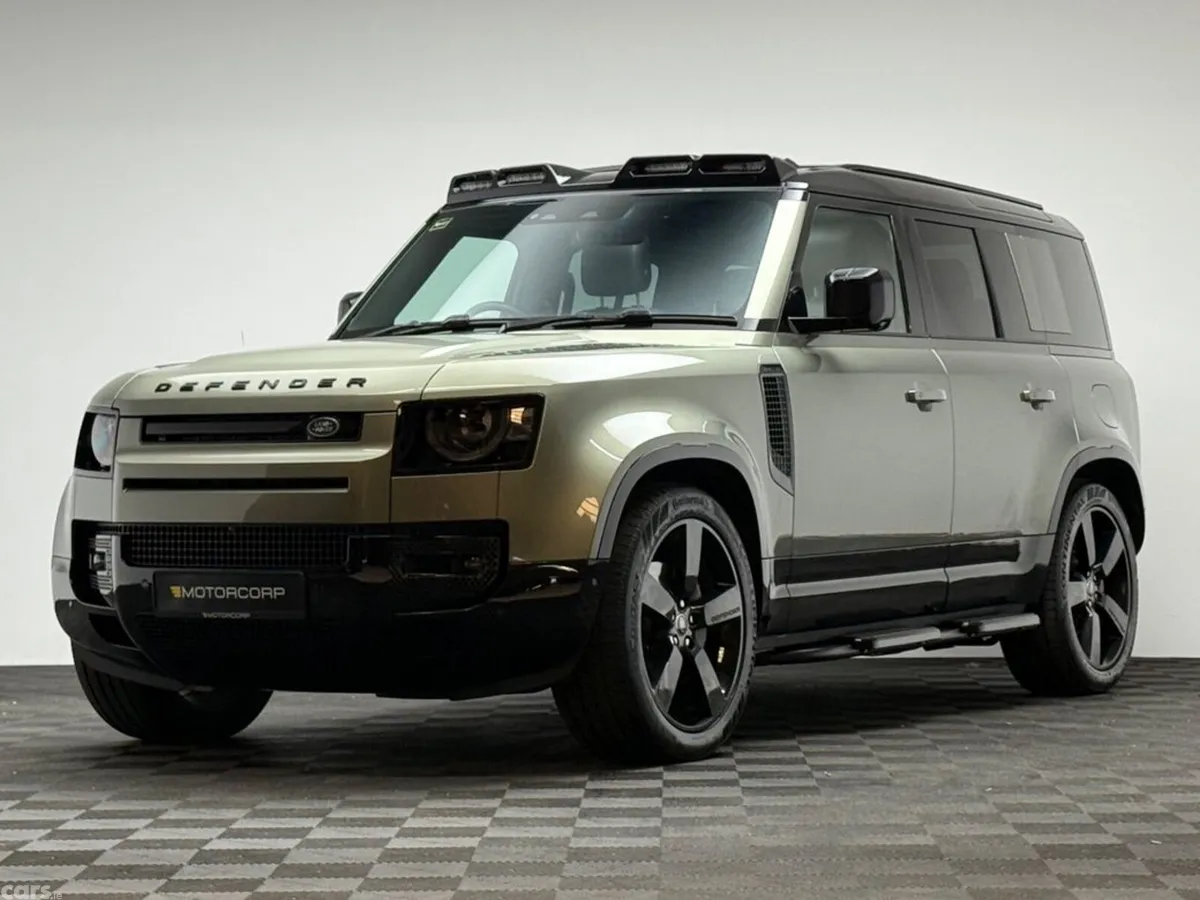 Land Rover Defender SUV, Petrol Plug-in Hybrid, 2025, Green
