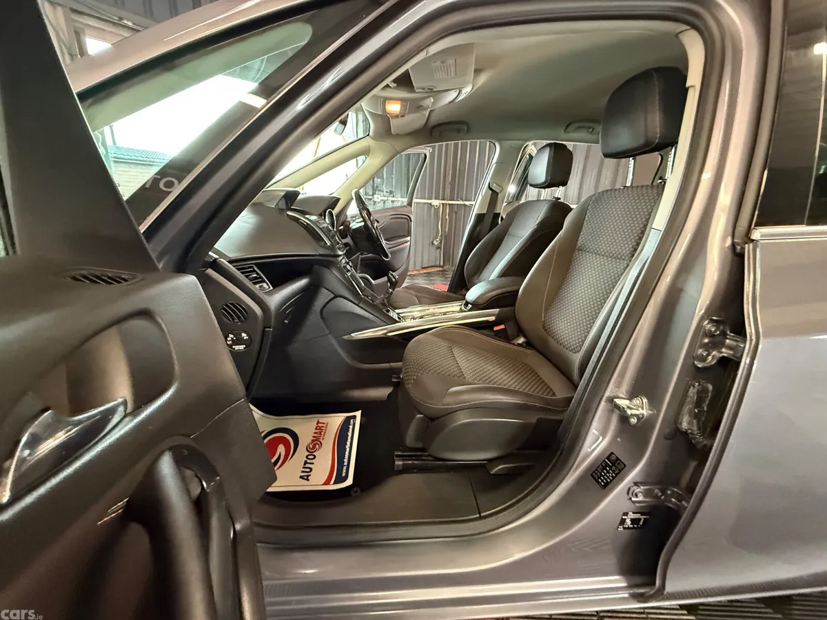 Opel Zafira MPV, Diesel, 2016, Grey