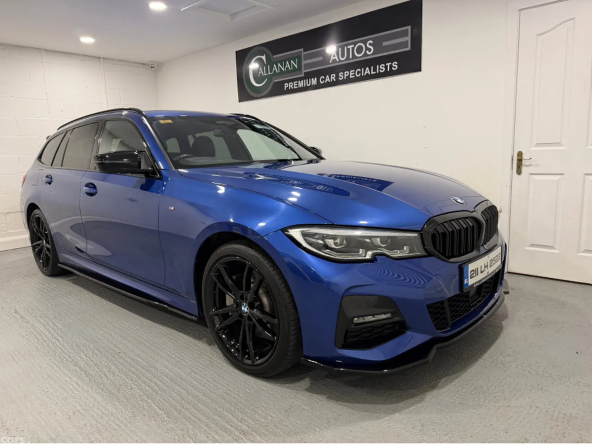 BMW 3-Series Estate, Petrol Plug-in Hybrid, 2021, Blue