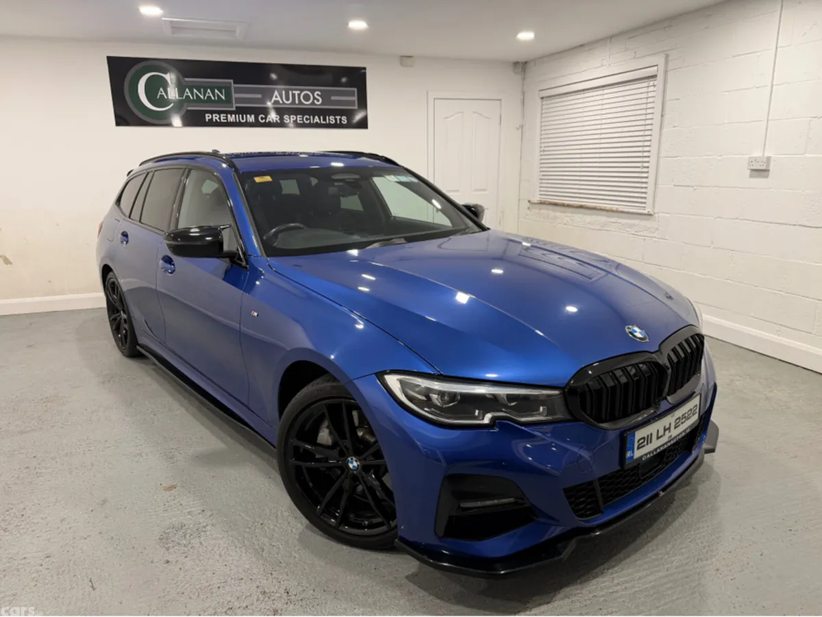 BMW 3-Series Estate, Petrol Plug-in Hybrid, 2021, Blue