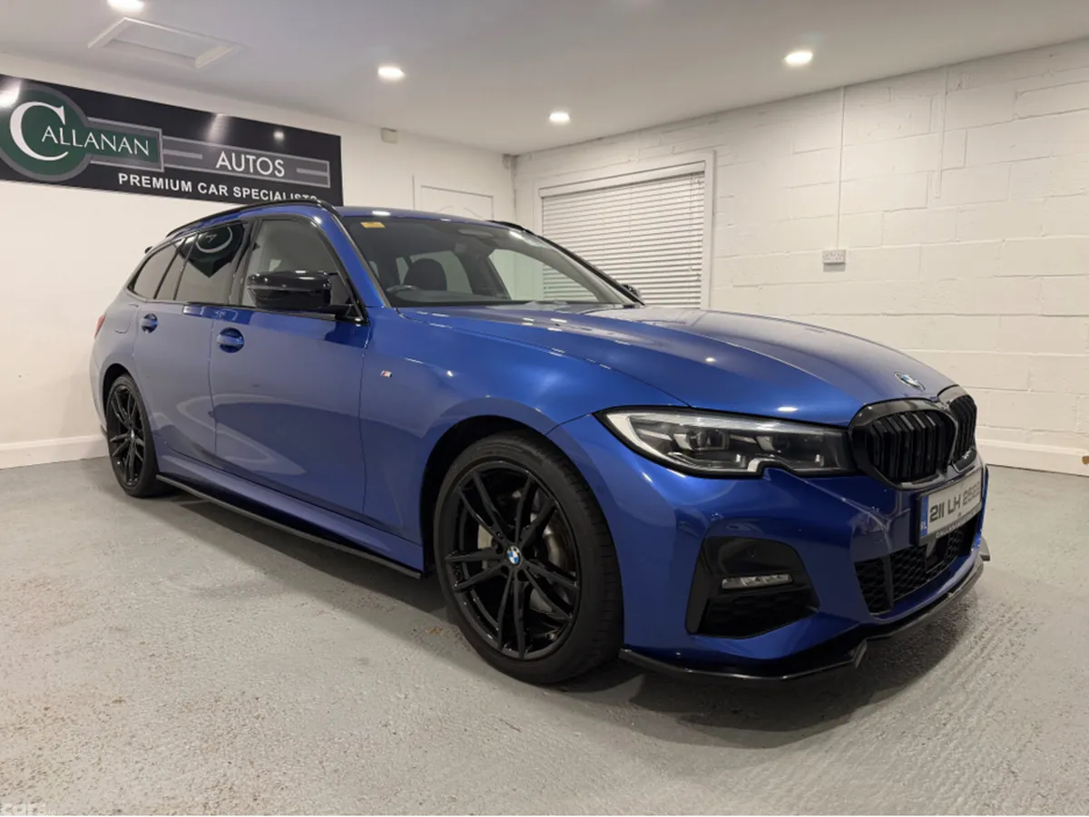BMW 3-Series Estate, Petrol Plug-in Hybrid, 2021, Blue