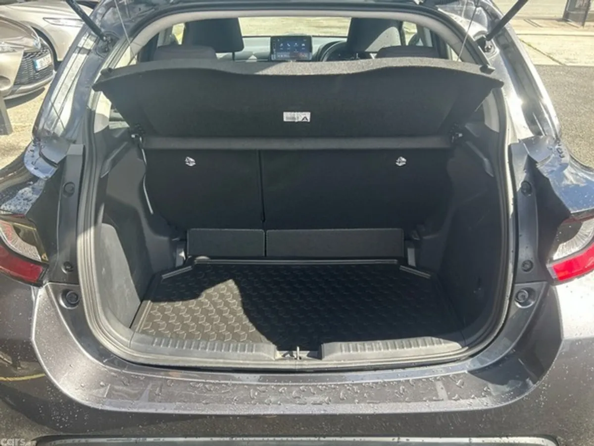 Toyota Yaris Hatchback, Petrol, 2024, Grey