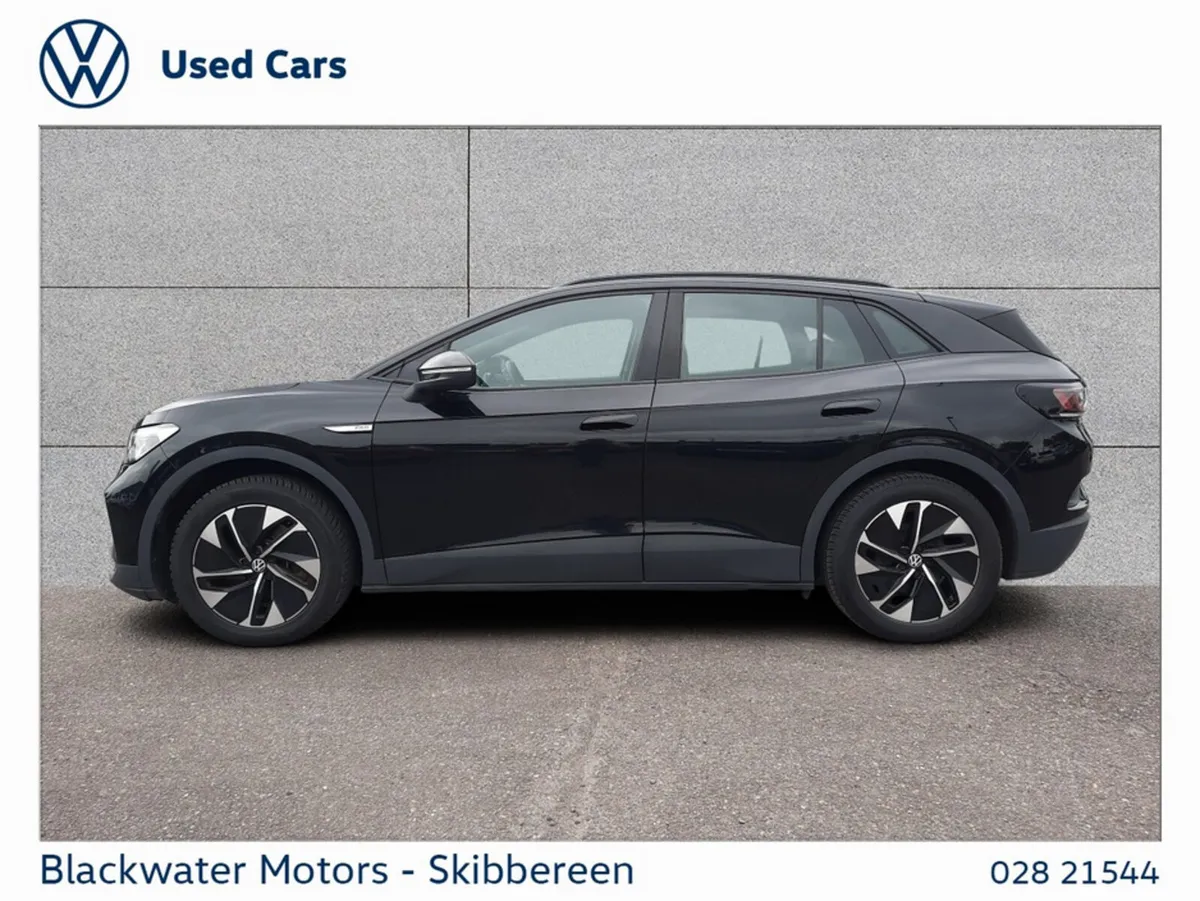 Volkswagen ID.4 Hatchback, Electric, 2023, Grey