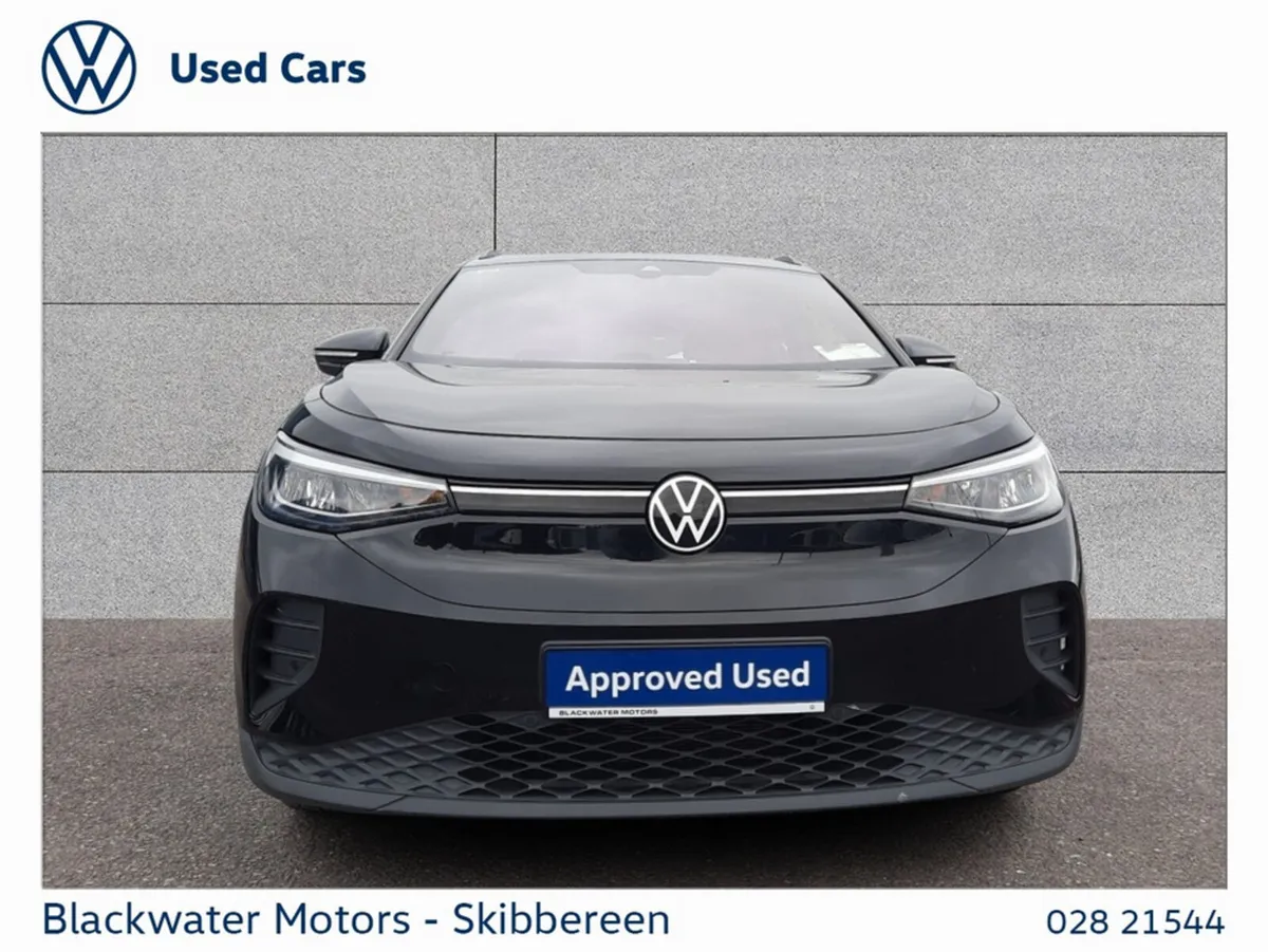 Volkswagen ID.4 Hatchback, Electric, 2023, Grey