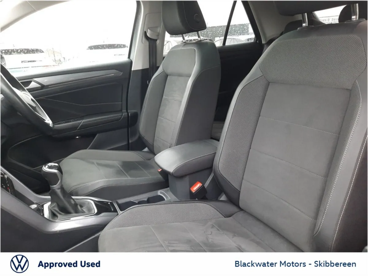 Volkswagen T-Roc SUV, Petrol, 2023, Grey
