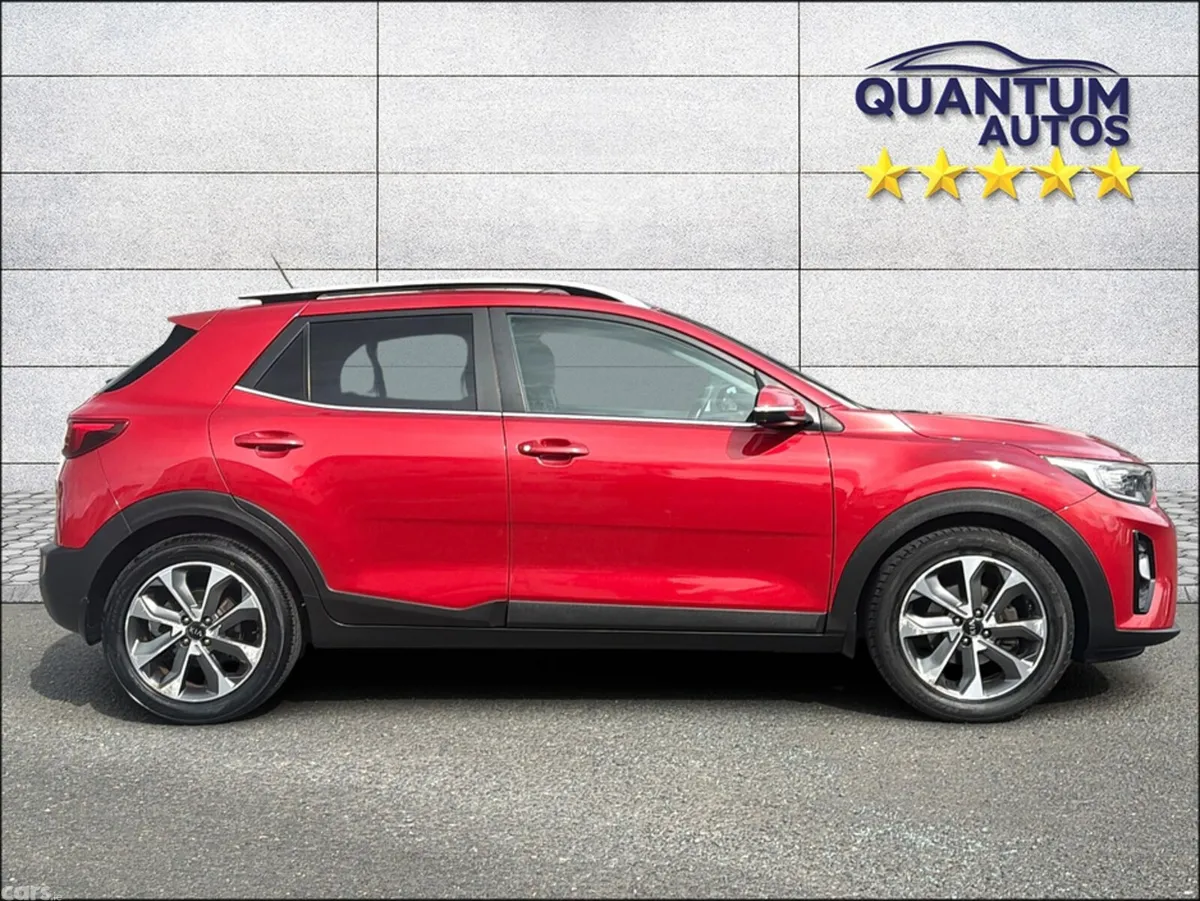 Kia Stonic SUV, Diesel, 2018, Red