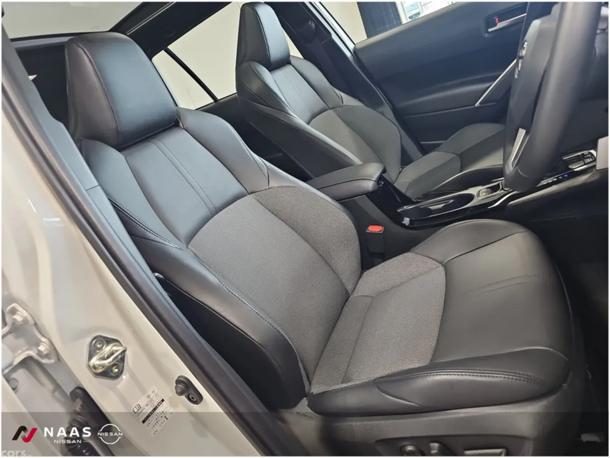 Toyota Corolla Cross MPV, Petrol Hybrid, 2024, White