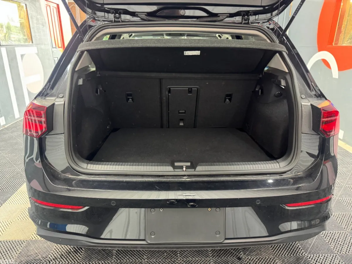 Volkswagen Golf Hatchback, Diesel, 2024, Black