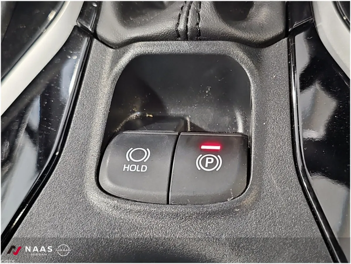 Toyota Corolla Cross MPV, Petrol Hybrid, 2024, White