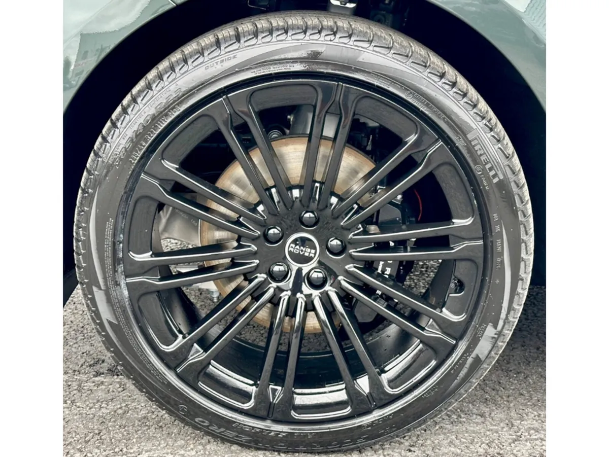 Land Rover Range Rover SUV, Petrol Plug-in Hybrid, 2026, Green