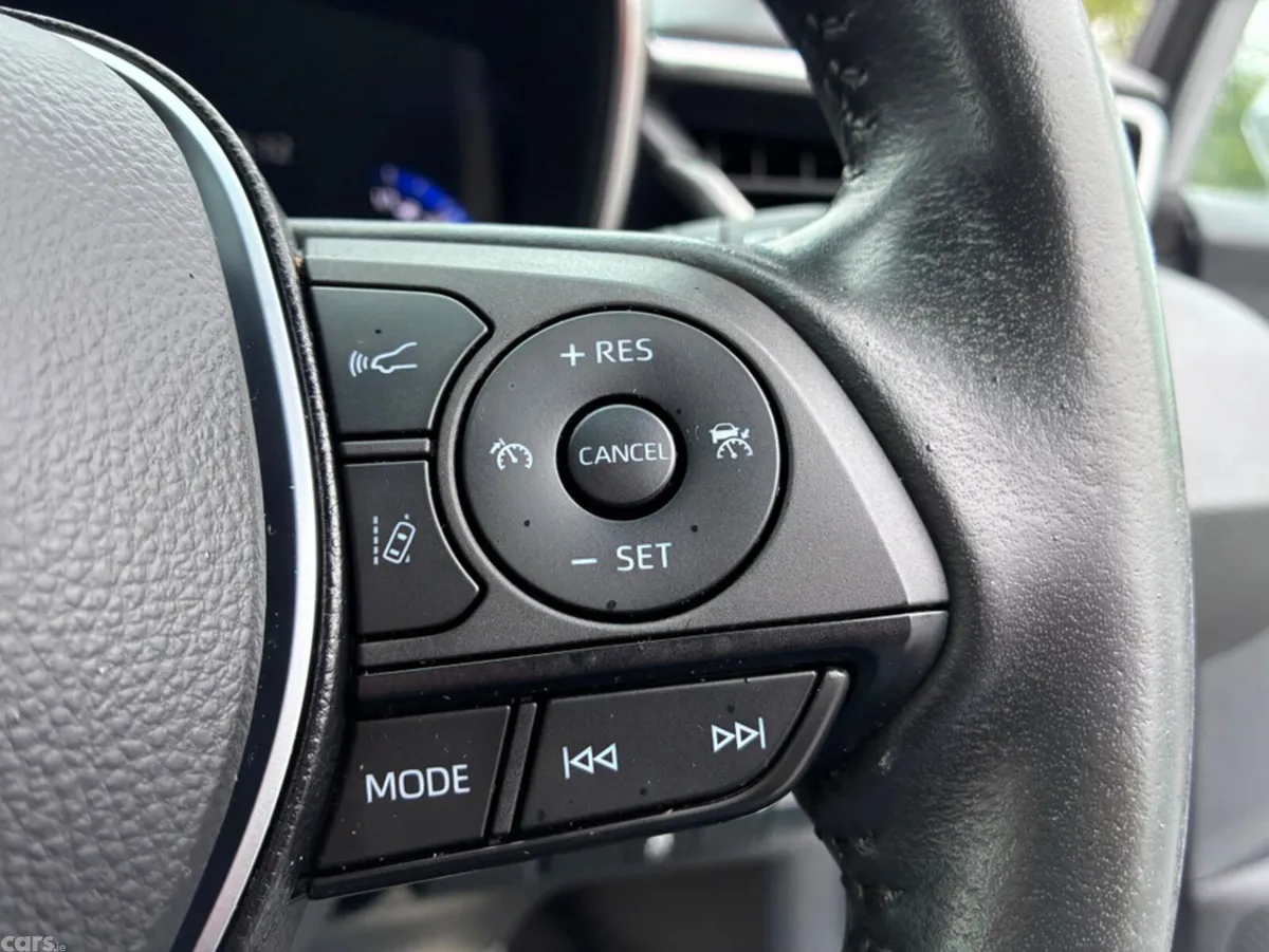 Toyota Corolla Hatchback, Petrol Hybrid, 2022, Grey