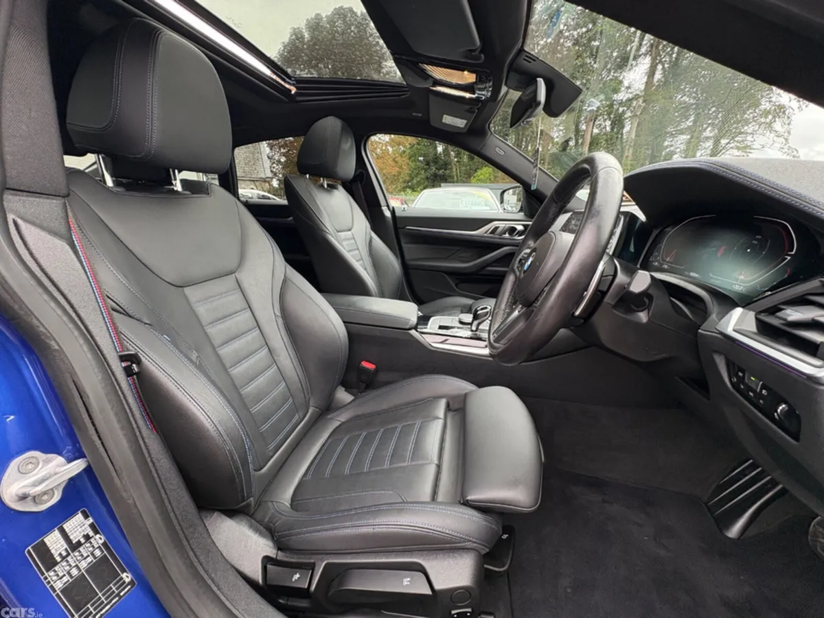 BMW 4-Series Hatchback, Diesel, 2023, Blue