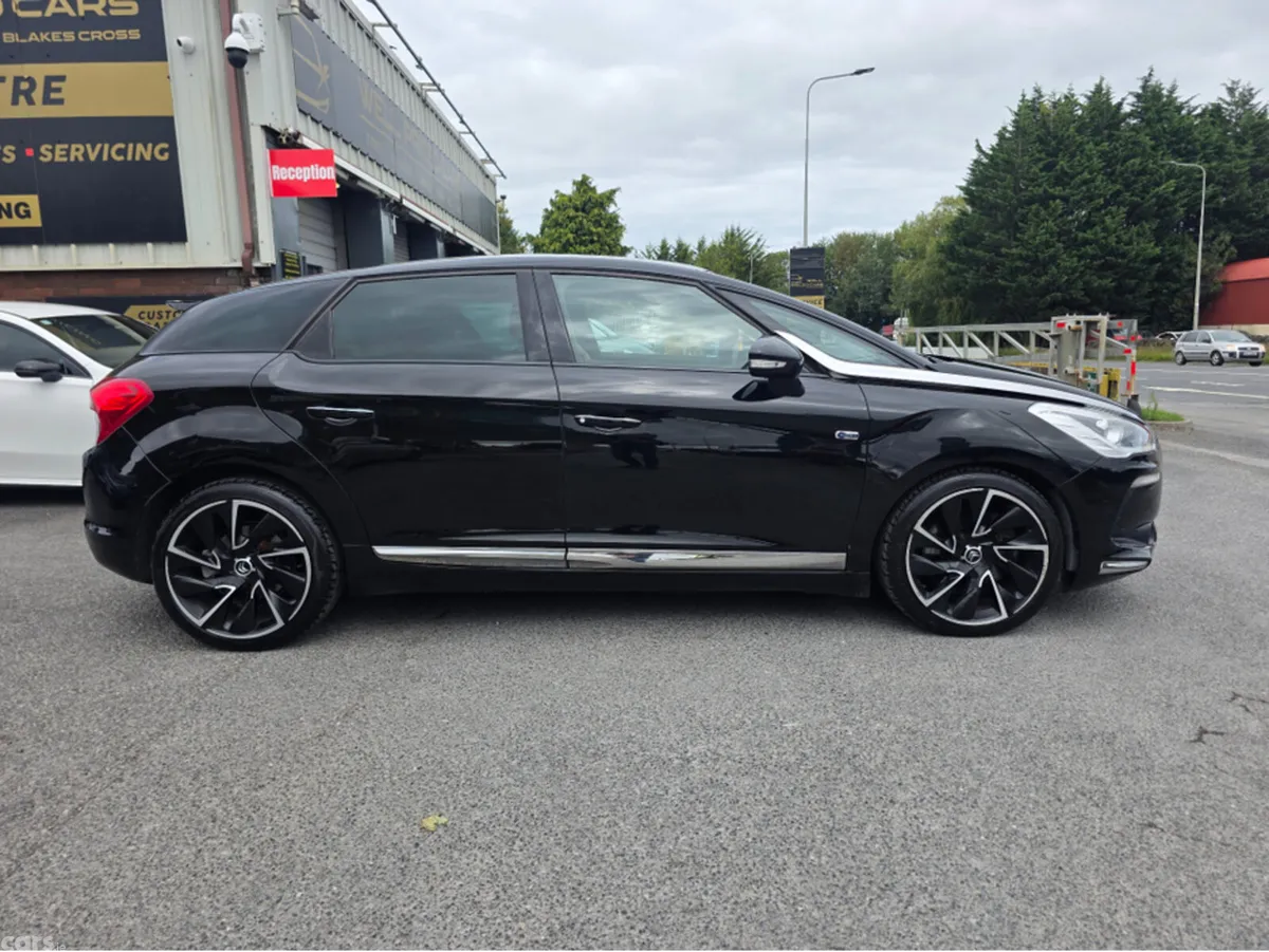Citroen DS 5 Hatchback, Diesel, 2015, Black